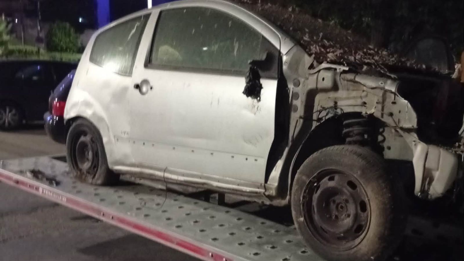 «Σκούπα» του Δήμου Ηρακλείου για τα εγκαταλελειμμένα οχήματα